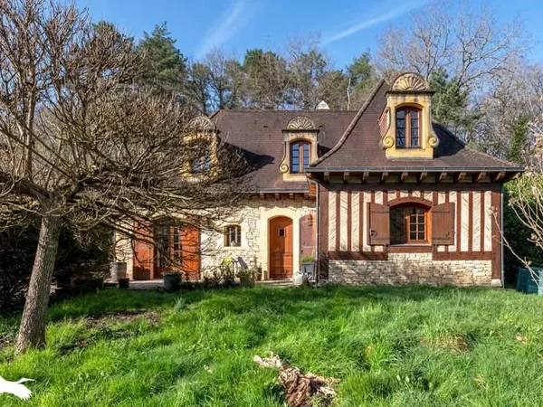 Maison en pierre de 5 pièces principales