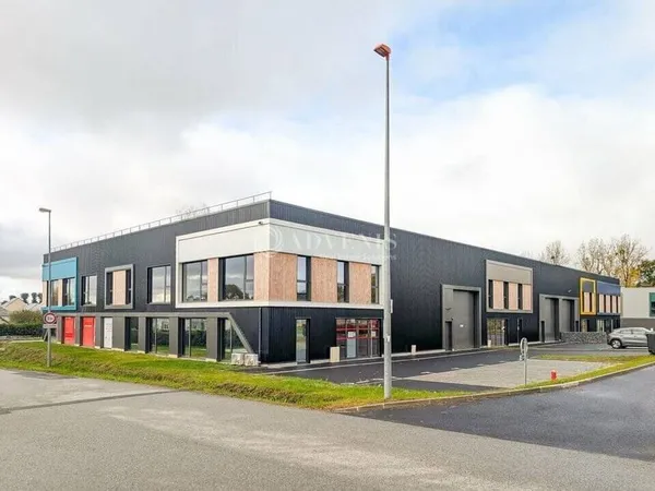 Local d'activité 2766 m²
