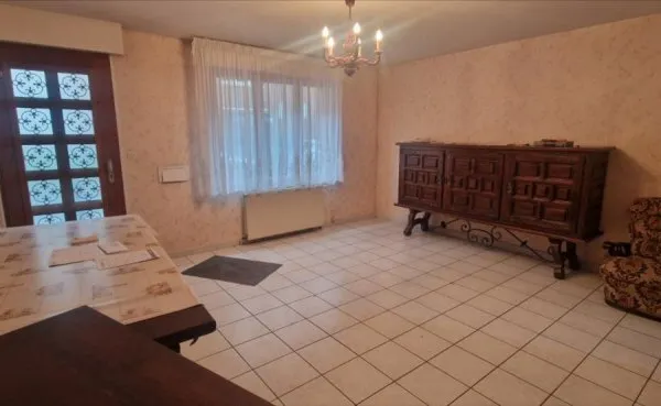 MAISON SITUEE SUR LOOS