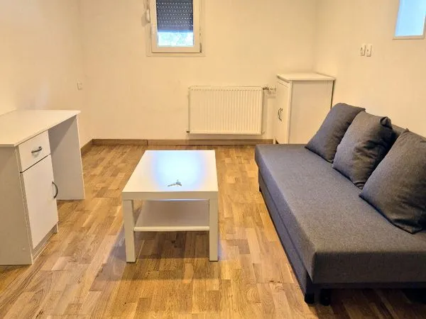 Appartement 1 pièce 80 m²