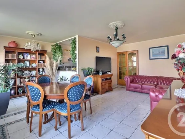 Appartement 4 pièces 84 m²
