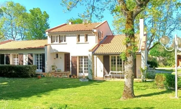 Maison avec terrain constructible