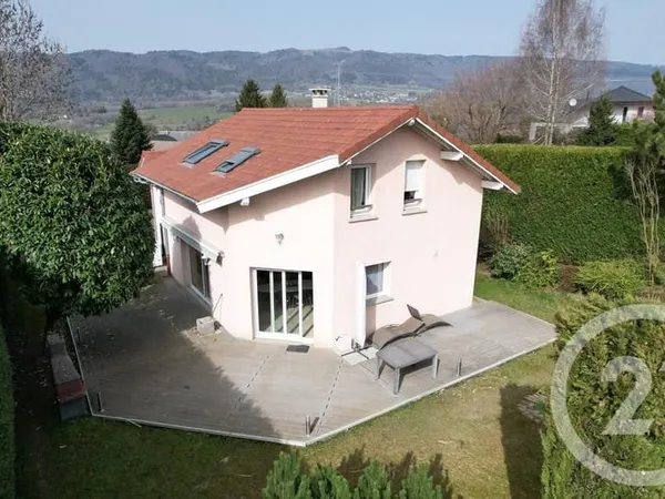 Maison 5 pièces 130 m²