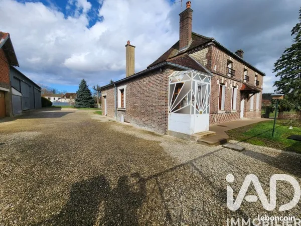 Propriété 5 pièces 143 m²