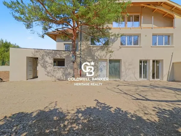 DARDILLY Livraison Avril 2026 - Appartement 124 m² entièrement rénové - Vue exceptionnelle sur les M