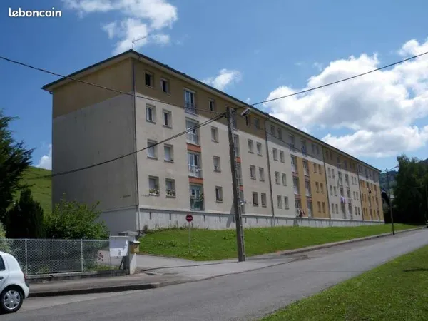 Appartement 5 pièces 86 M² SALINS-LES-BAINS