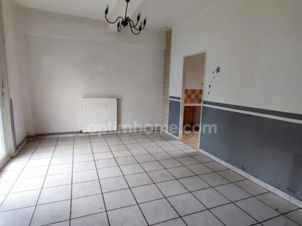 Maison à vendre 4 pièces NESLE (80)