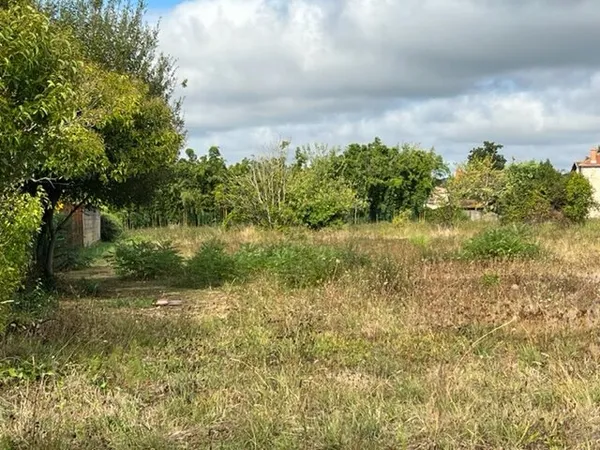A Villeneuve sur Lot, dans l'un des quartiers les plus recherchés proche des commerces et des écoles