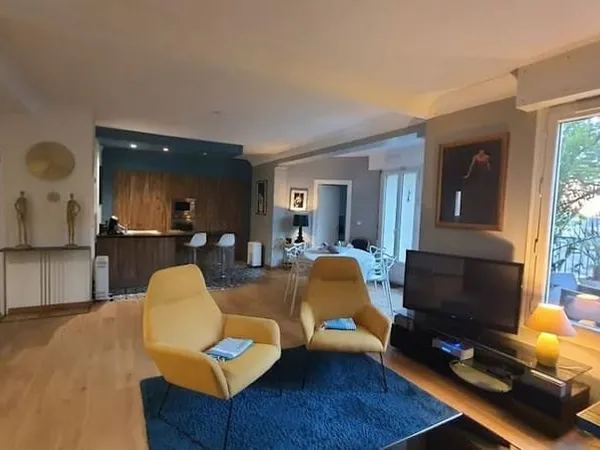 Appartement 4 pièces 105 m²