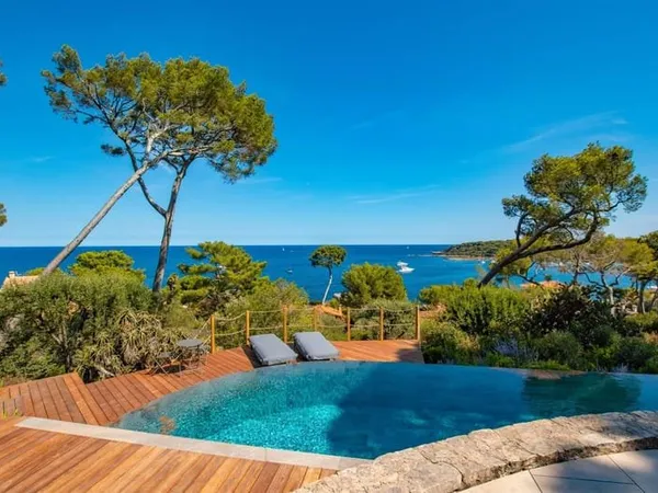 Cap d'Antibes - villa avec vue mer panoramique