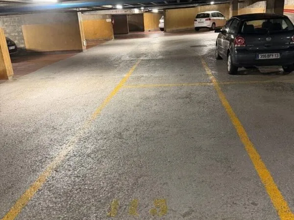 Parking 10 m²
