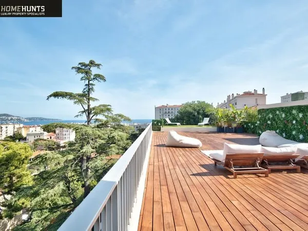 Appartement 3 pièces 150 m²