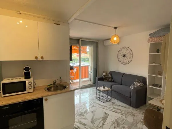 Studio 18 m2