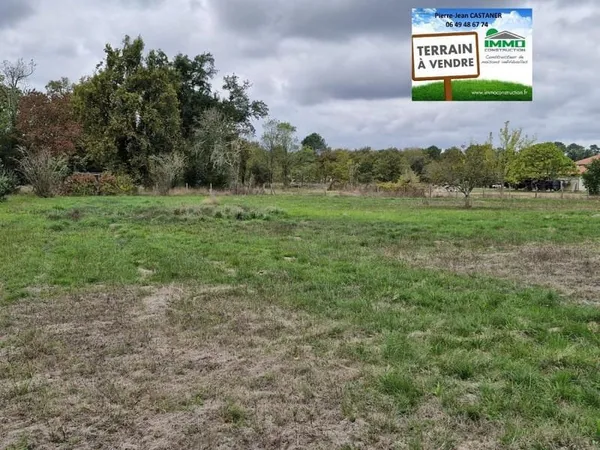 TERRAIN DE 804 M²