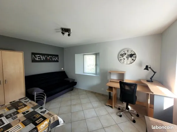 Studio meublé