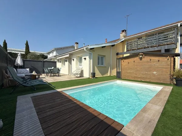 Maison Mérignac centre 5 pièce(s) 108 m2