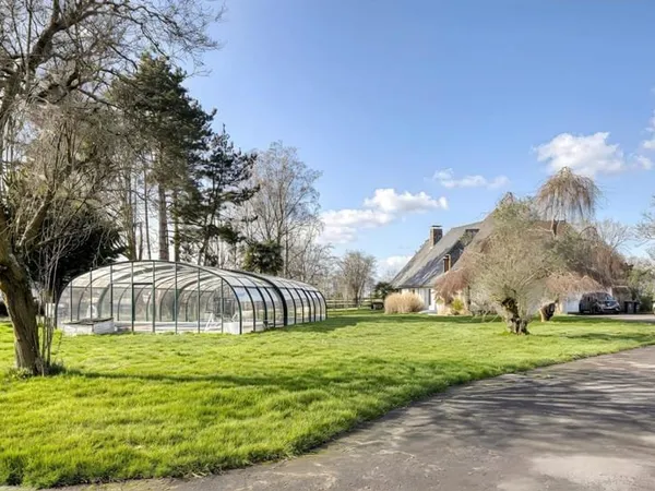 Splendide villa avec piscine et gîte à Octeville-sur-Mer
