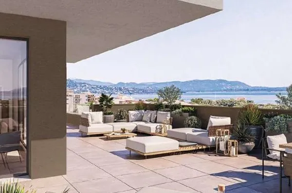 A VENDRE T4 DERNIER ETAGE NEUF A PORTO VECCHIO CENTRE VILLE AVEC TOIT TERRASSE ET PARKING