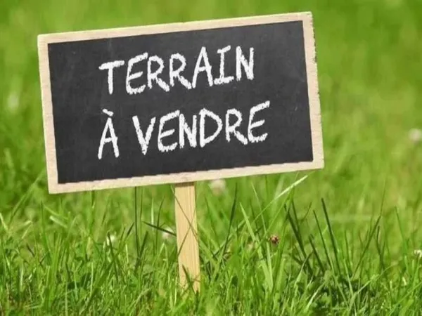 Terrain 2397 m²