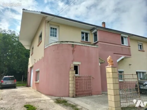 Immeuble de rapport 1 pièce 246 m²
