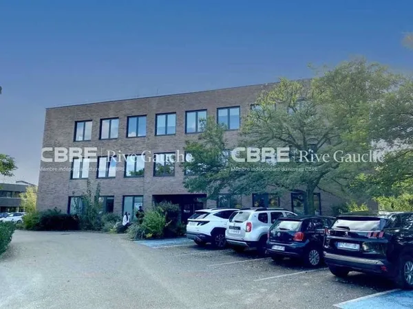 Bureaux 497 m²