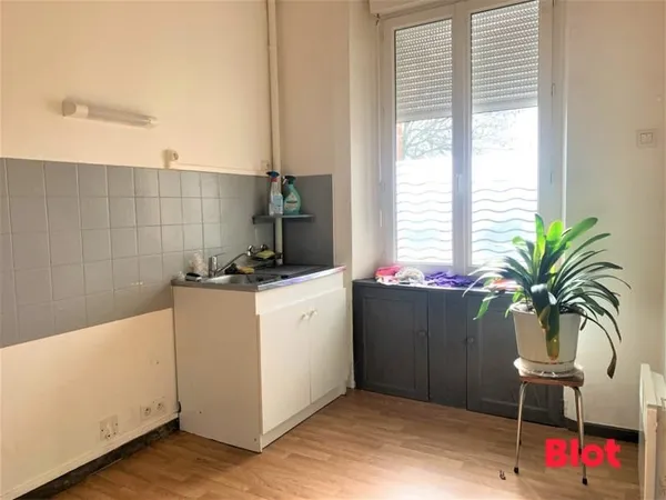 BLOT IMMOBILIER ! Appartement T2 à louer