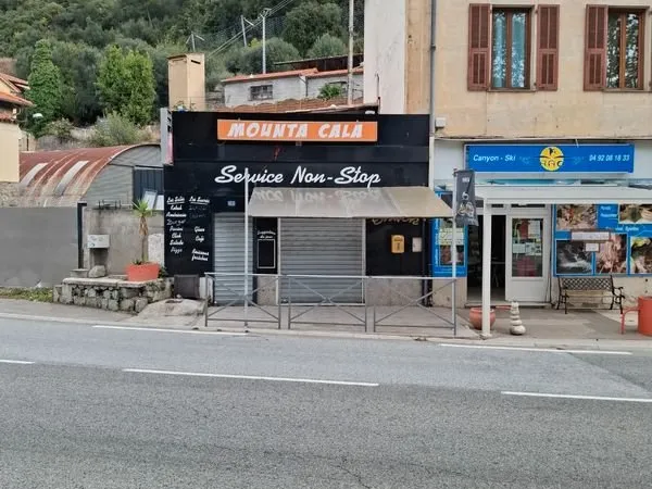 Local commercial snack