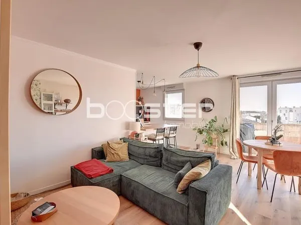 Saint-Agne - Superbe 2 pièces rénové de 49 m² avec terrasse et vue dégagée en étage élevé