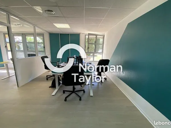 Bureaux 56 m²