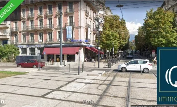 LOCAL COMMERCIAL 356 m² GRENOBLE