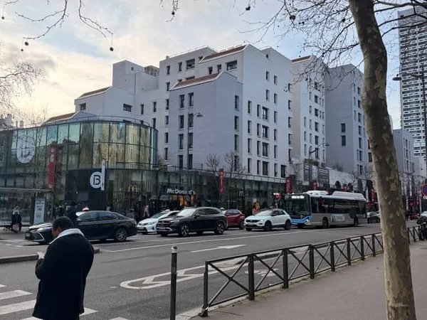 Parking 12 m²