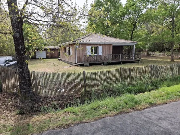 Vends maison avec charme, nature et plages à proximité - 80m²