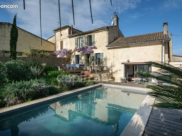 Maison 6 pièces 150 m²