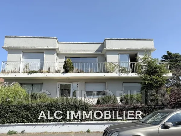 Appartement 7 pièces 315 m²