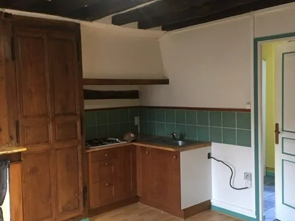 F2 - 55 m² - Centre-ville de Nonancourt - Immeuble normand de caractère - Cour intérieure - Fibre