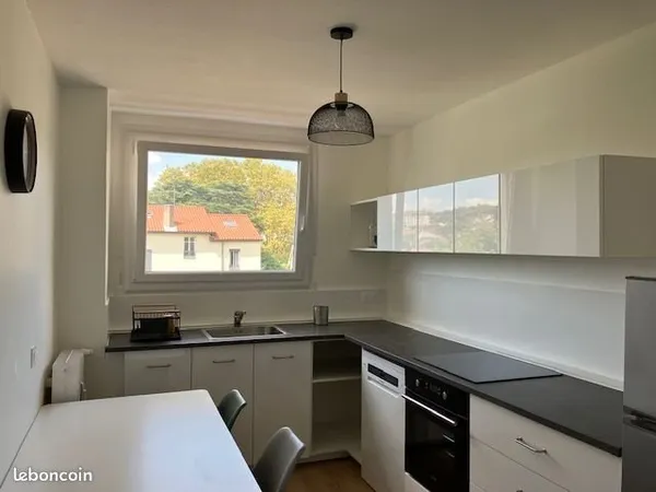 Chambre meublée dans appartement de 68m²
