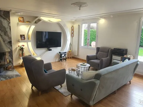 MAISON 6 PIÈCES 135m² RÉNOVÉE - JOUARS-PONTCHARTRAIN (78760) - 439 000 - RARE EN PLEIN CŒUR DE VILLE