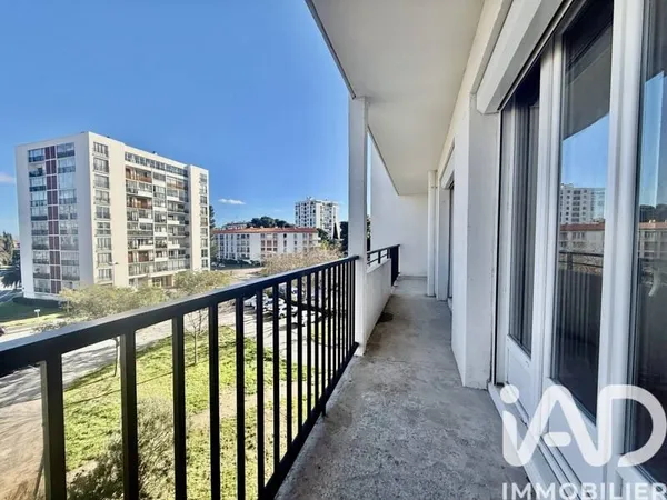 Appartement 5 pièces 99 m²