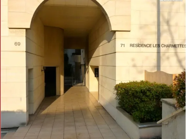 Parking à louer Quartier République