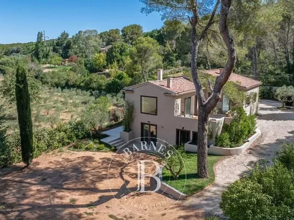AIX EN PROVENCE - QUARTIER PINCHINATS - MAISON DE CHARME 160M2-