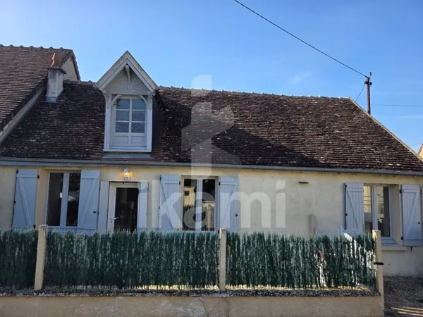 Maison à Monthou-sur-Cher Petit prix et fort potentiel loc