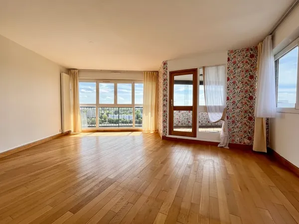EXCLUSIVITE - Ile de Nantes appartement T4 avec vue Loire et garage