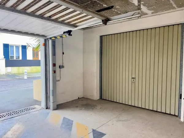 Parking 13 m²