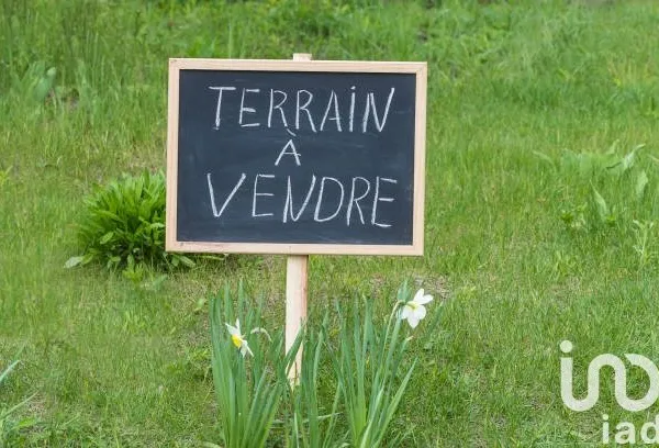 Terrain 2664 m²