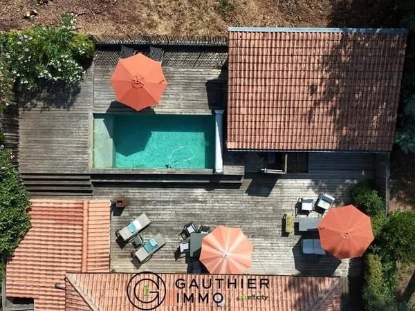 Maison 5 pièces 175 m²
