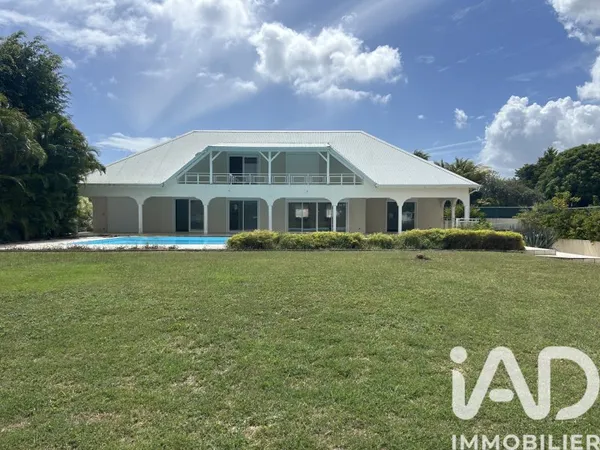 Maison 5 pièces 350 m²