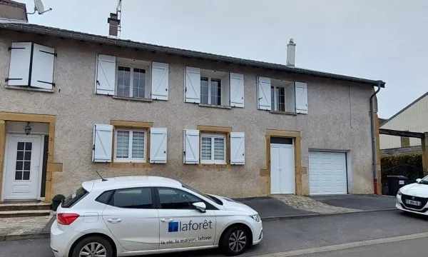 Maison 7 pièces 230 m²
