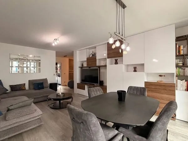Appartement 4 pièces 83 m²