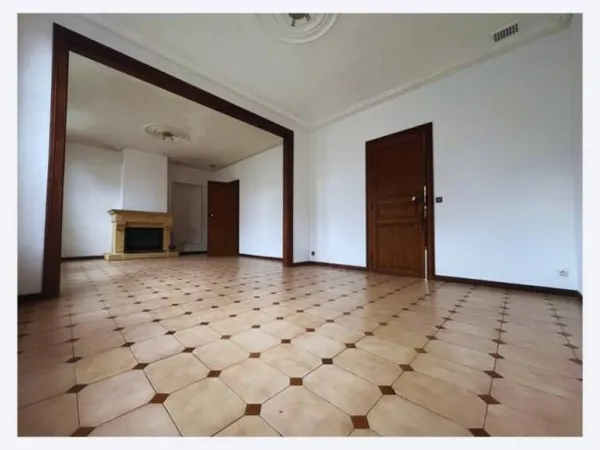 Maison 6 pièces 166 m²