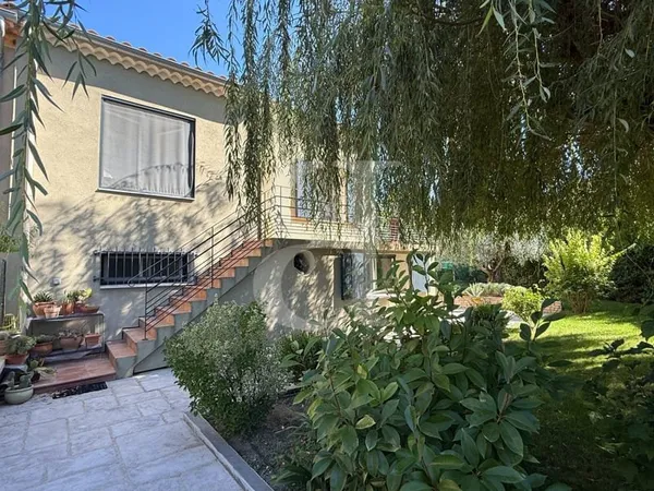 Maison en viager occupé en Exclusivité à Valréas.